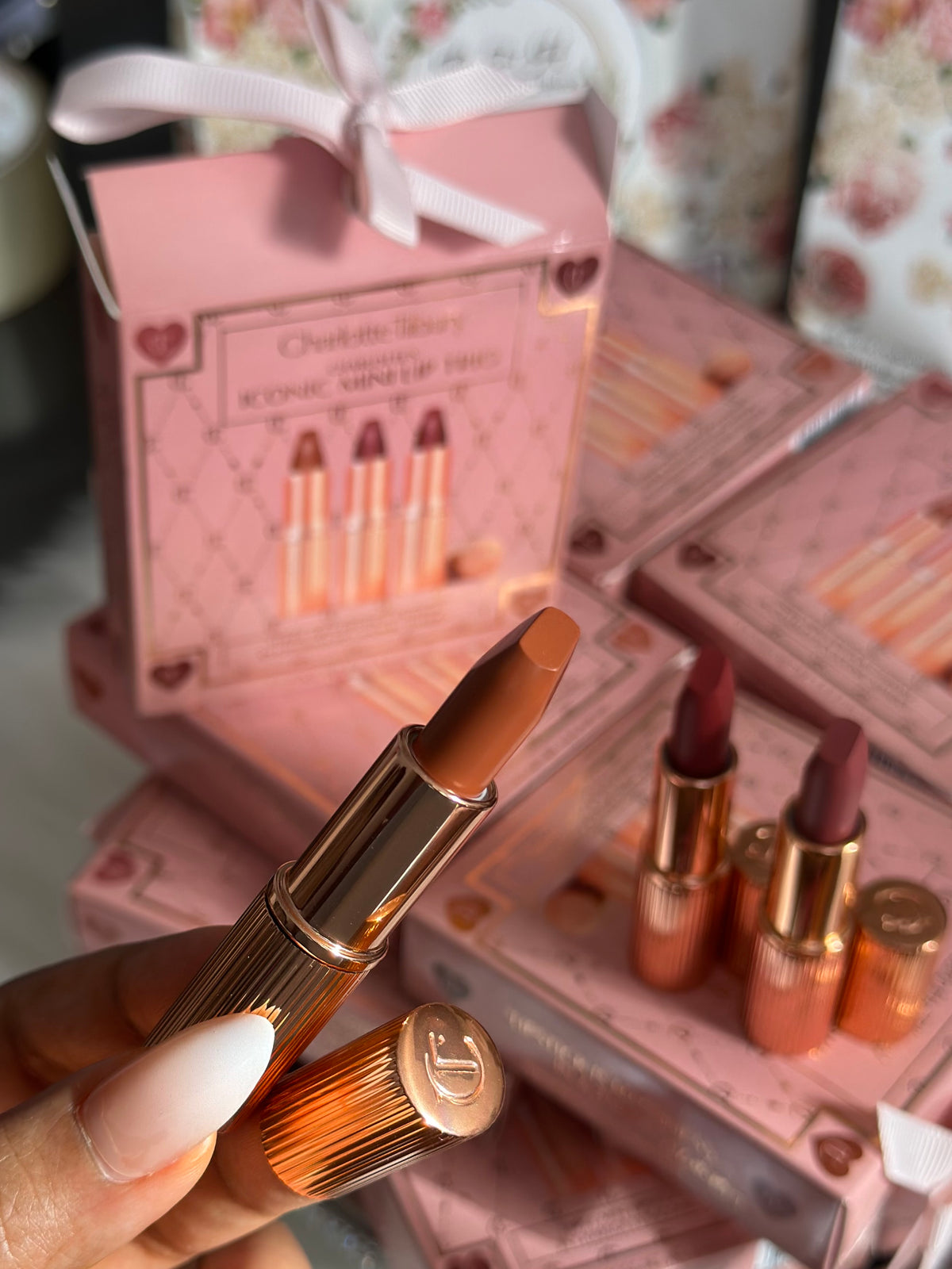 Charlotte Tilbury Iconic Mini Lipstick