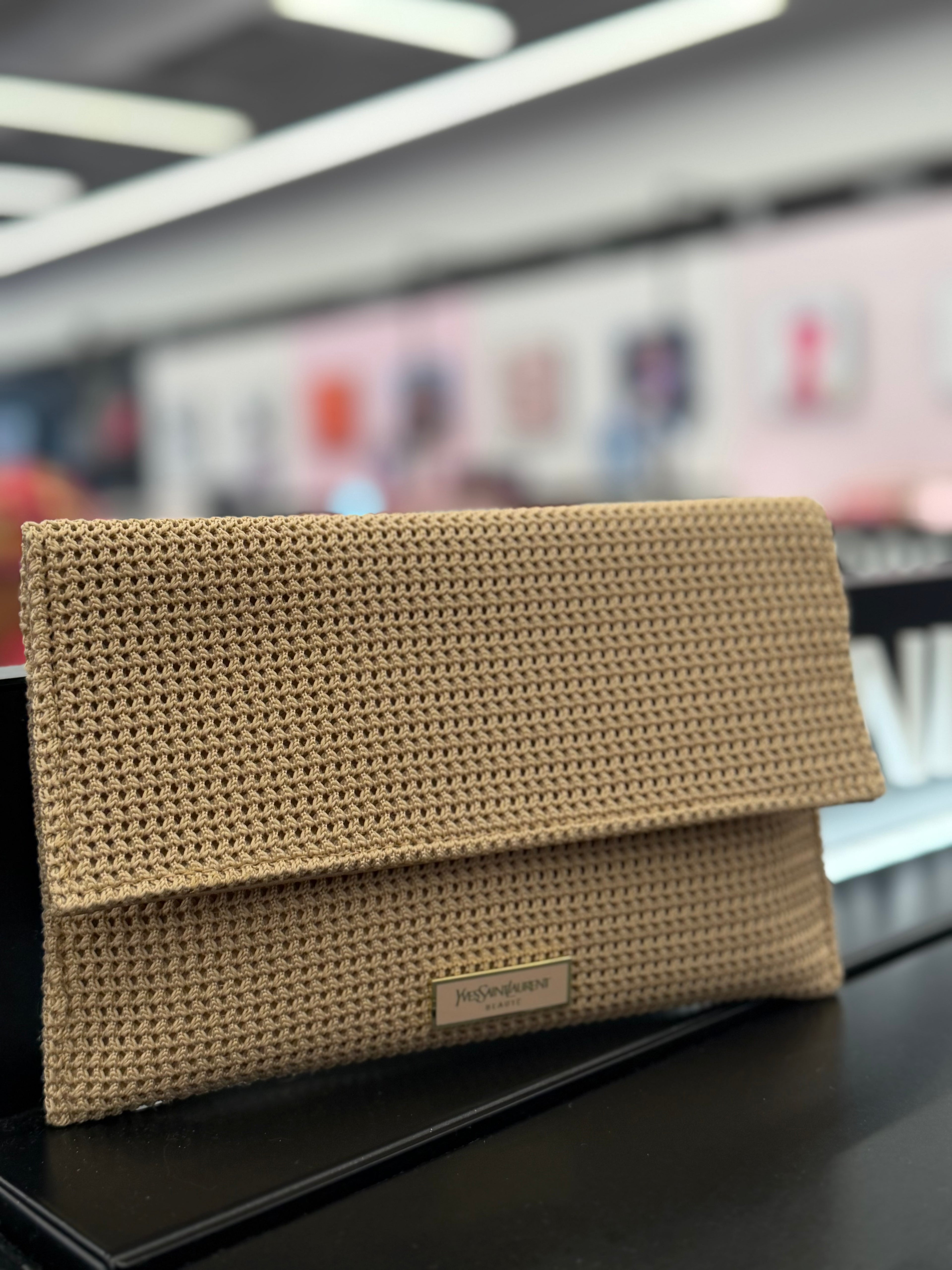 Yves Saint Laurent Beauté YSL Clutch in Woven Beige Raffia