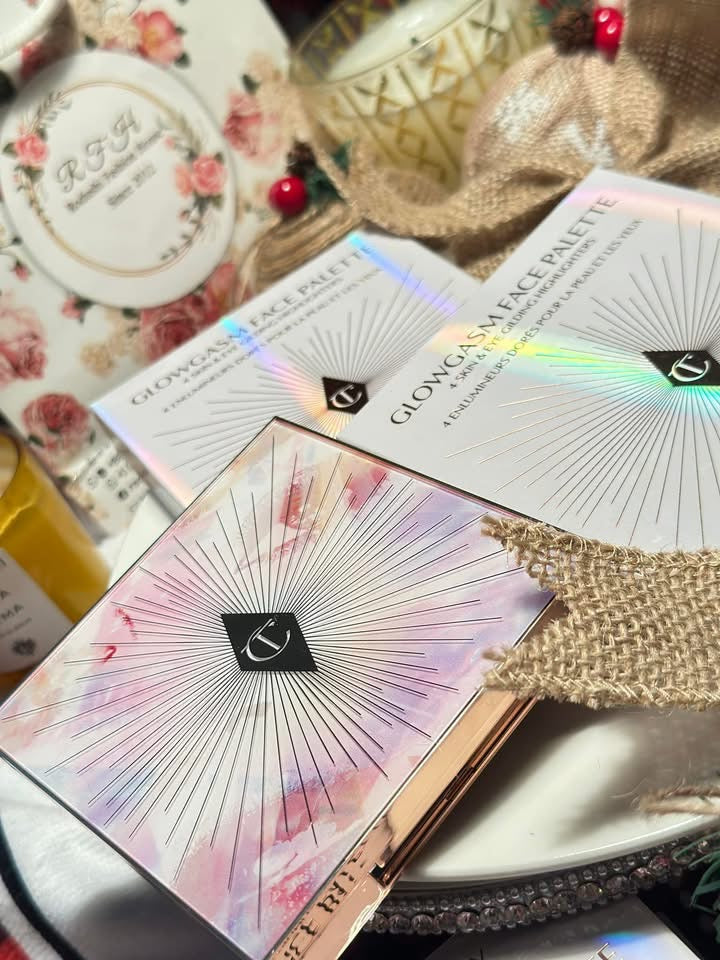 Charlotte Tilbury Glowgasm Face Palette